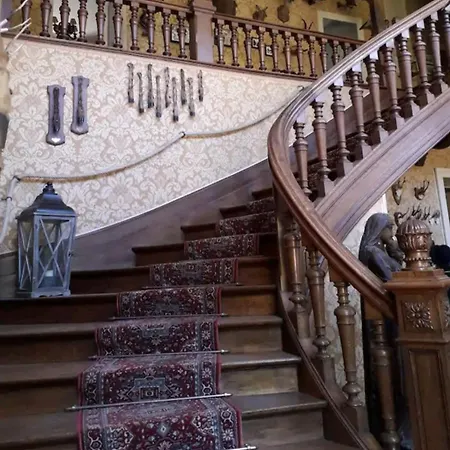 Chateau De Famille En Poitou بيت للعطل Coudavid
